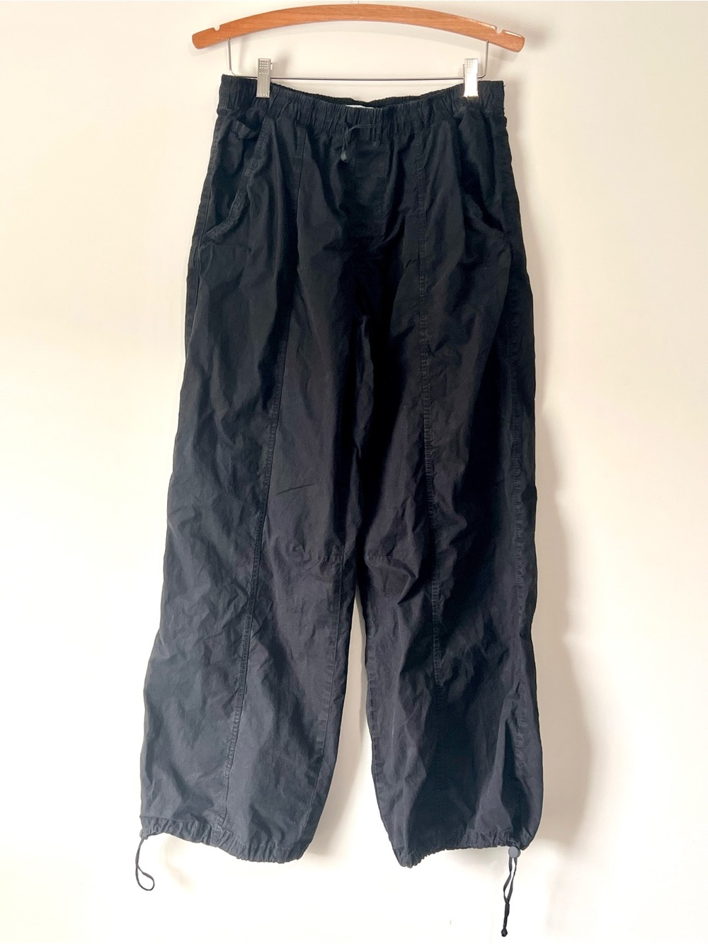 Zara Wide Leg Relaxed Fit Black Cargo Drawstring Hem Pants